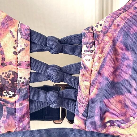 Calia by Carrie Underwood lattice front printed bikini top - Picture 4 of 12